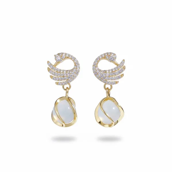 Gold_Graceful_Swan_Pearl_Drop_Earrings_For_Women